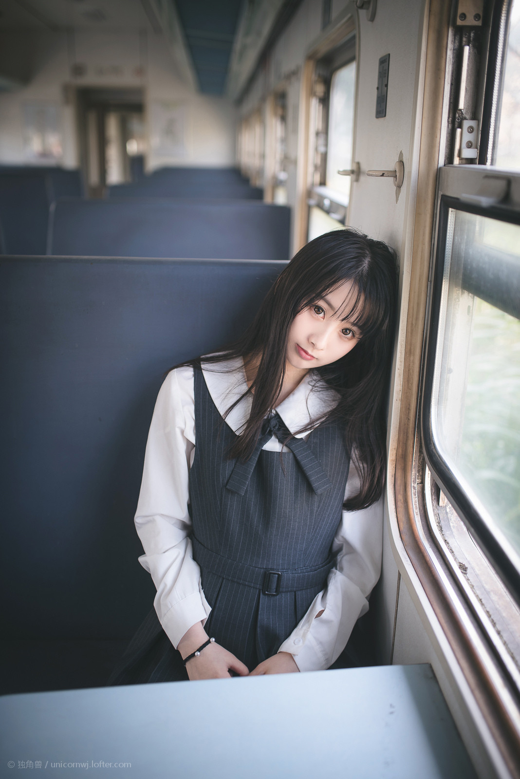 第五期摄影作品展示《蓝调车厢（20P）》 | 元气摄影